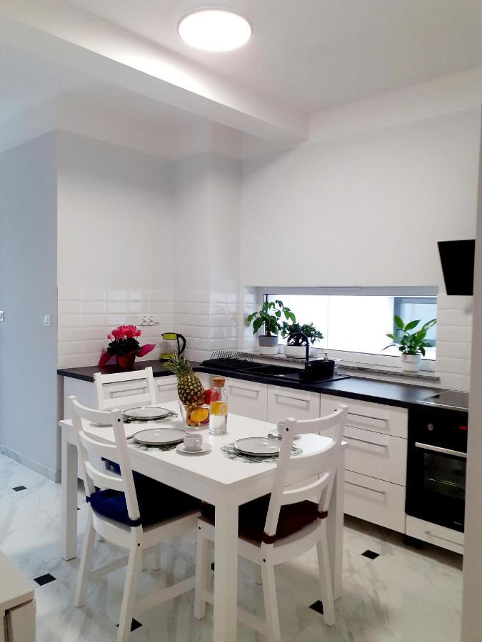 Apartament Willa Na Bielanach Bielany Wrocławskie Zewnętrze zdjęcie